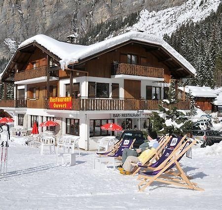 Hotel La Kinkerne モルジヌ エクステリア 写真