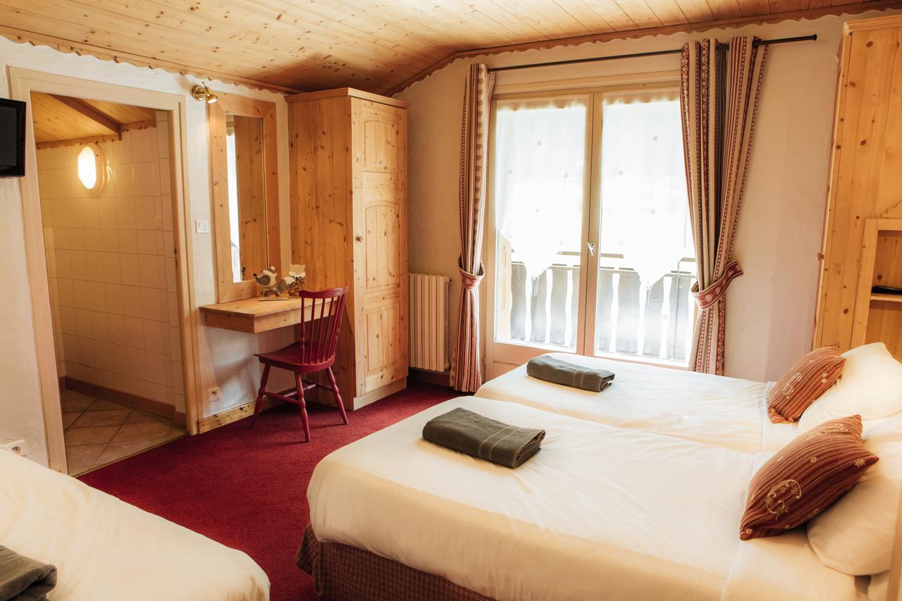 Hotel La Kinkerne モルジヌ エクステリア 写真